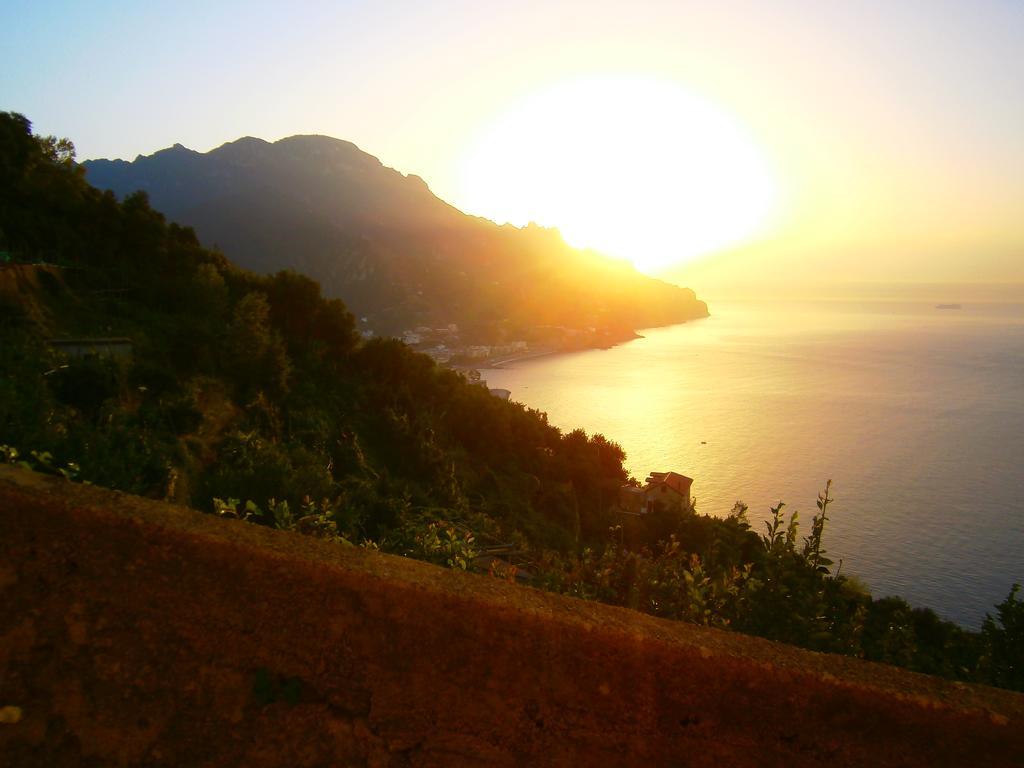 Villa En Rose Ravello Quarto foto
